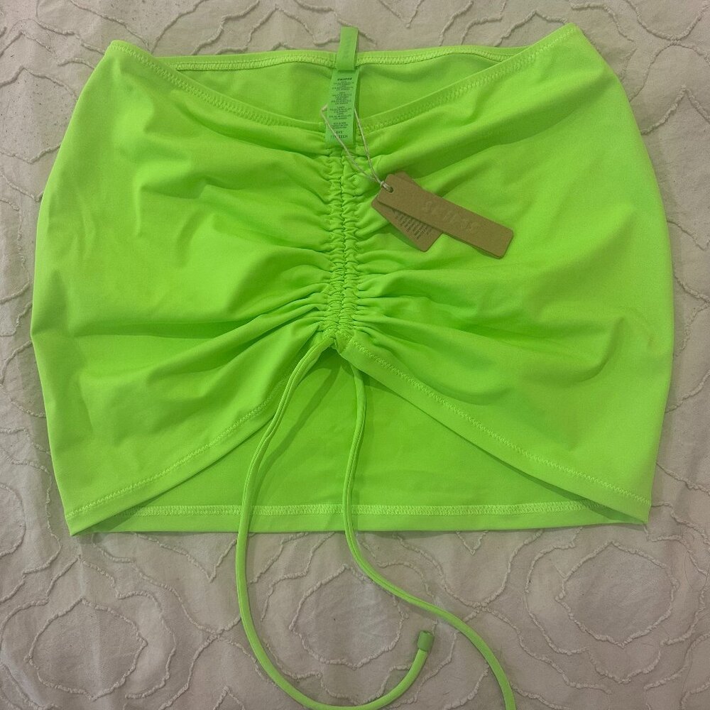 SKIMS -Ruched Mini Skirt Size XXS Neon green /Swim